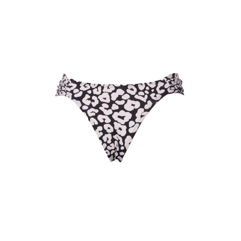 BRASILEÑA MARIPOSA LEOPARDO NEGRO CON BLANCO