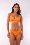 TOP CON ARO NARANJA